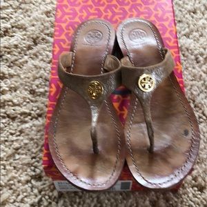 Tory Burch Sandals Cameron Metal Granite Suede 8M